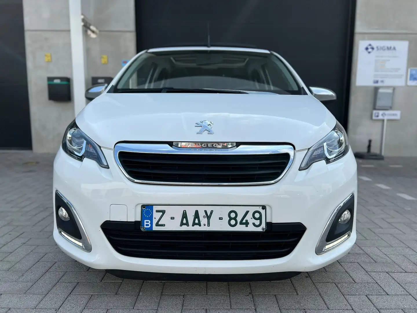 Peugeot 108 Top Allure Boite Auto Toit Ouvrant GPS Bluethoot - 2