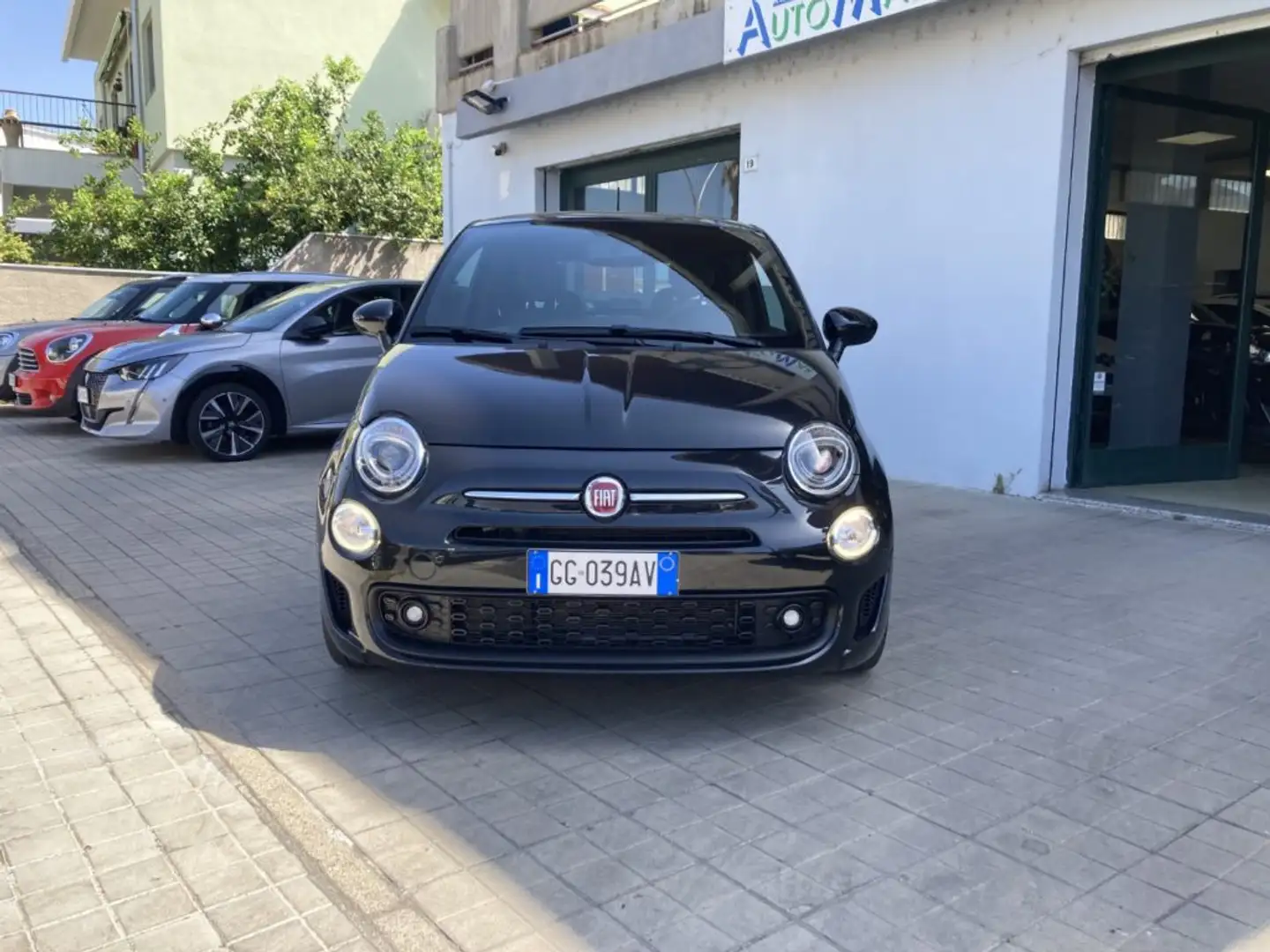 Fiat 500 1.0 Hybrid Connect Nero - 1