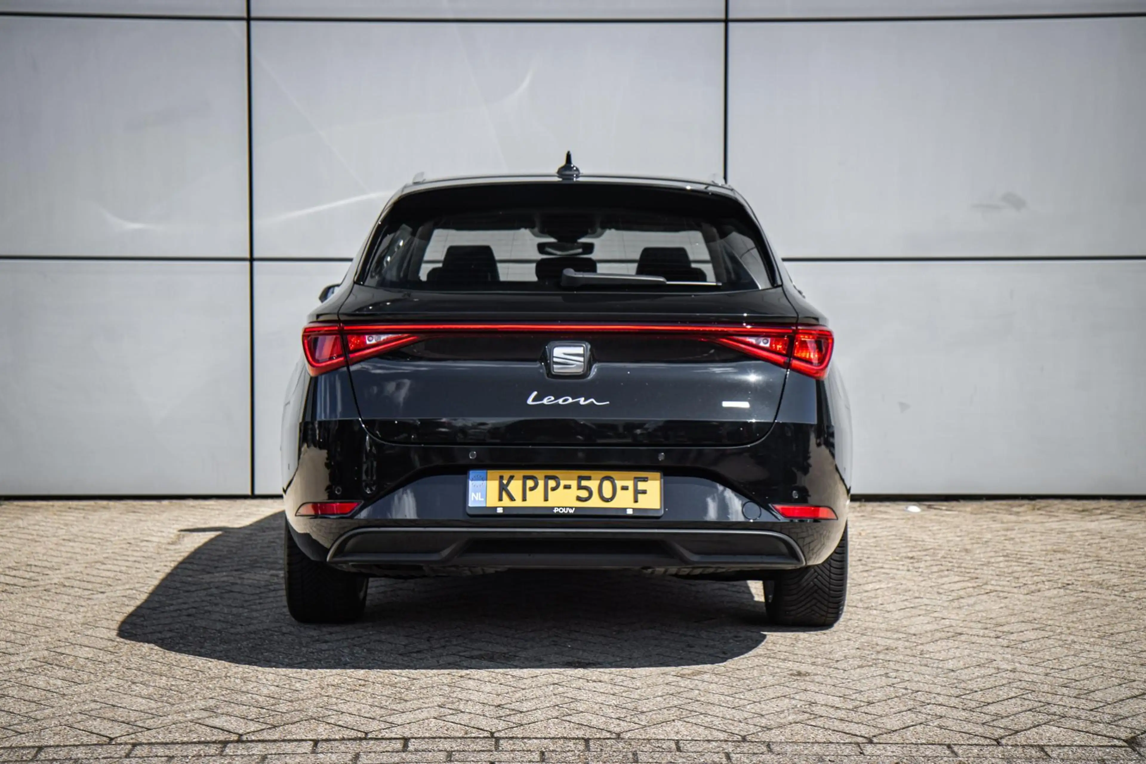 SEAT Leon e-Hybrid Sportstourer 1.4 TSI eHybrid 204pk PHEV FR Busines — photo 11