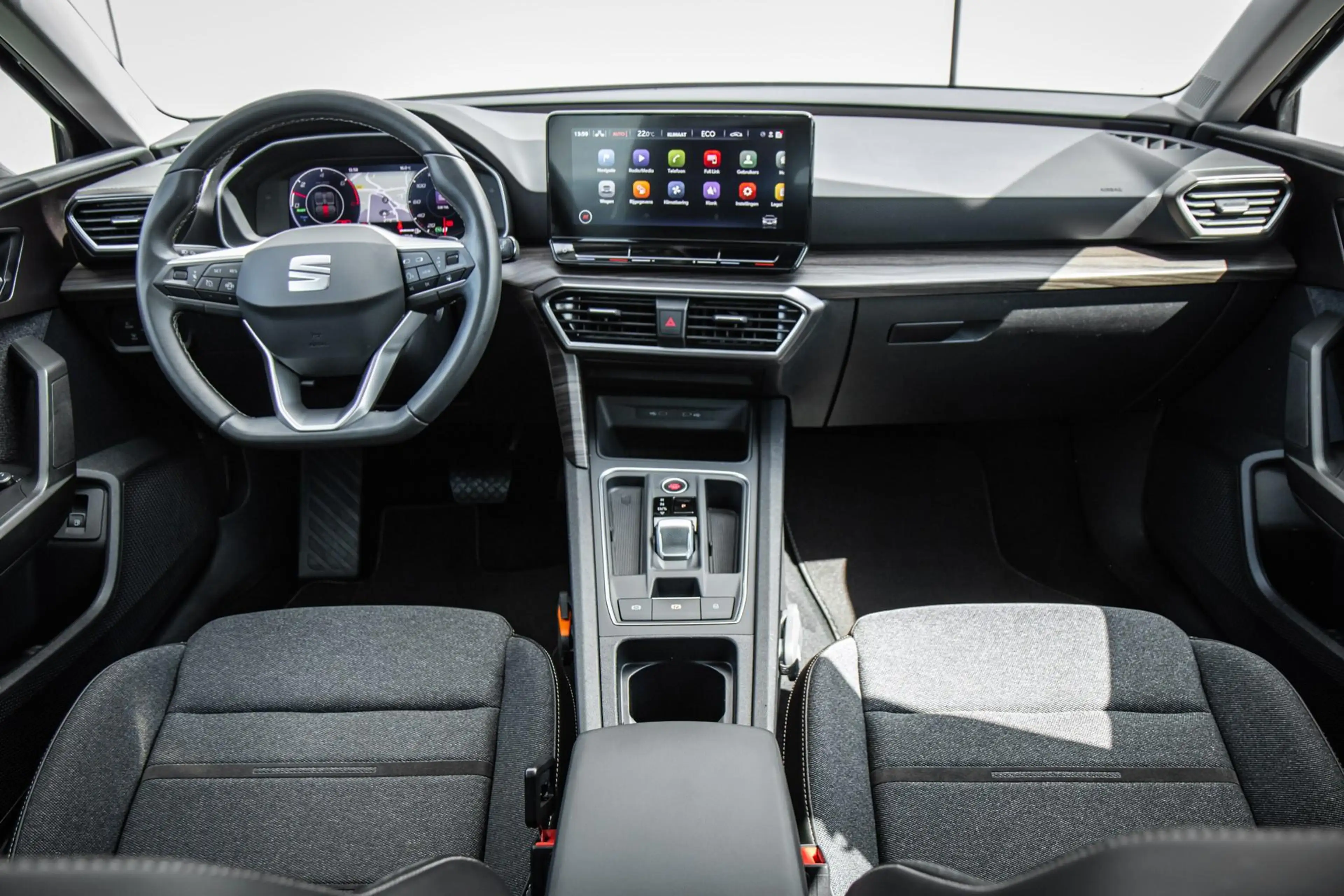 SEAT Leon e-Hybrid Sportstourer 1.4 TSI eHybrid 204pk PHEV FR Busines — photo 5