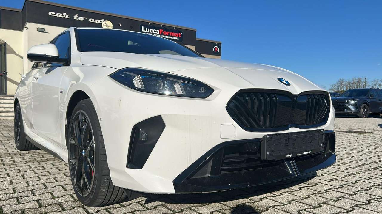 BMW 120 120 48V MSport Pro auto