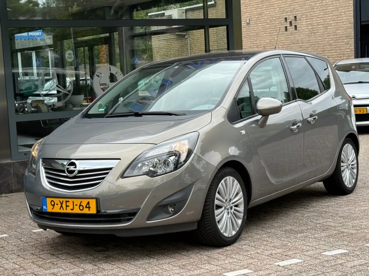 Opel Meriva 1.4 Turbo Cosmo LPG-G3 Grijs - 2