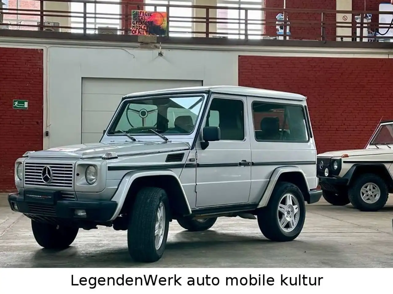 Mercedes-Benz G 500