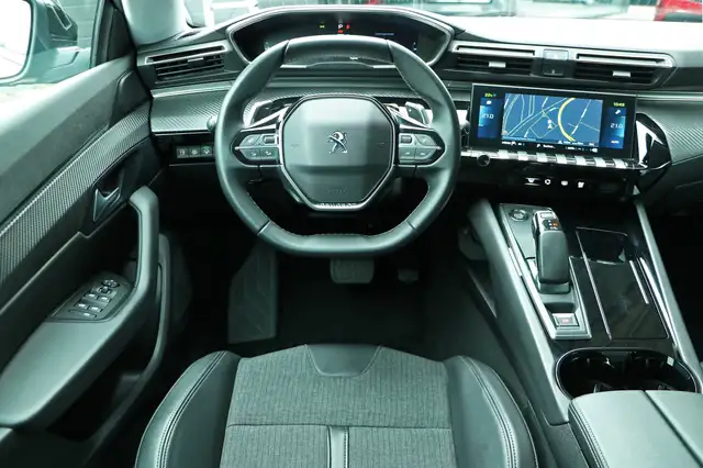 Peugeot 508 view 11
