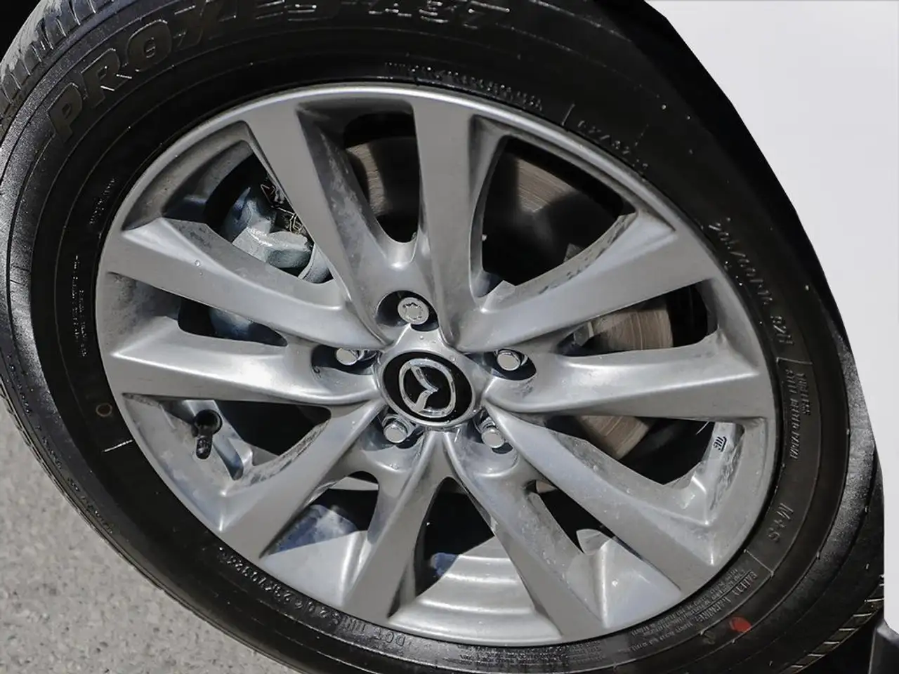 Mazda 3 снимка Mazda 3