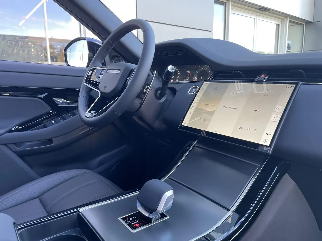 Land Rover Range Rover Evoque 2026 — фото 15