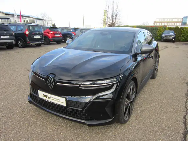 Renault Megane E-Tech EV60 220hp optimum charge Iconic, Wärmepumpe,
