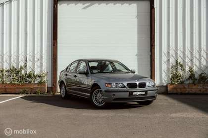 BMW 318 3-serie 318i E46 LCi 2003 | Lage KM l Airco, cruis