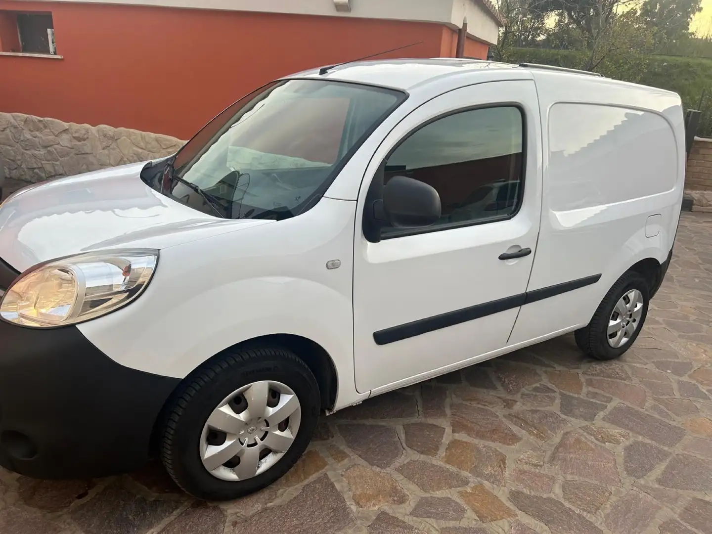 Renault Kangoo 1.5 dci 90cv fap - 2