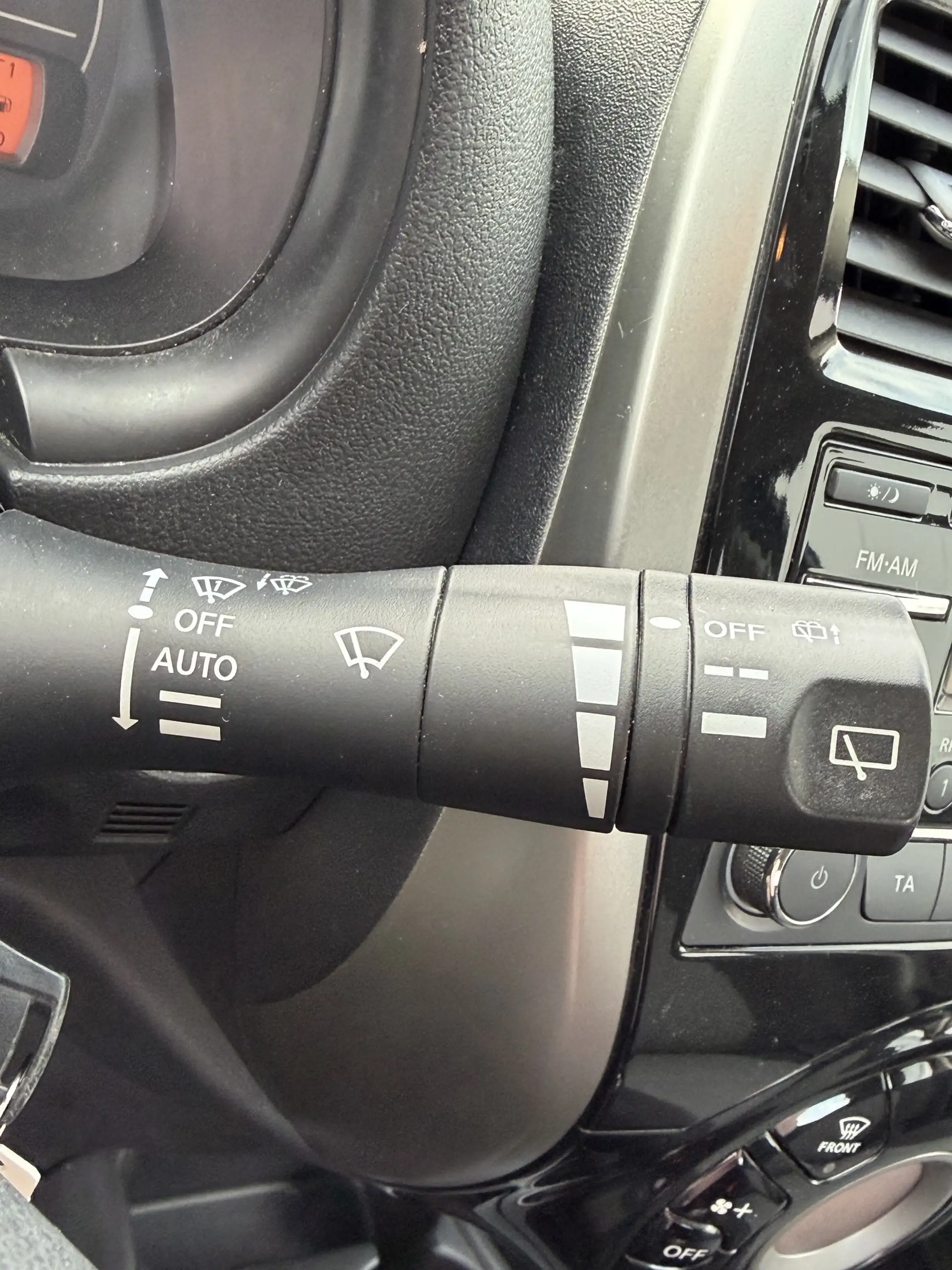 Nissan Micra Acenta TÜV neu 8-fach bereift Klima SHZ — photo 15