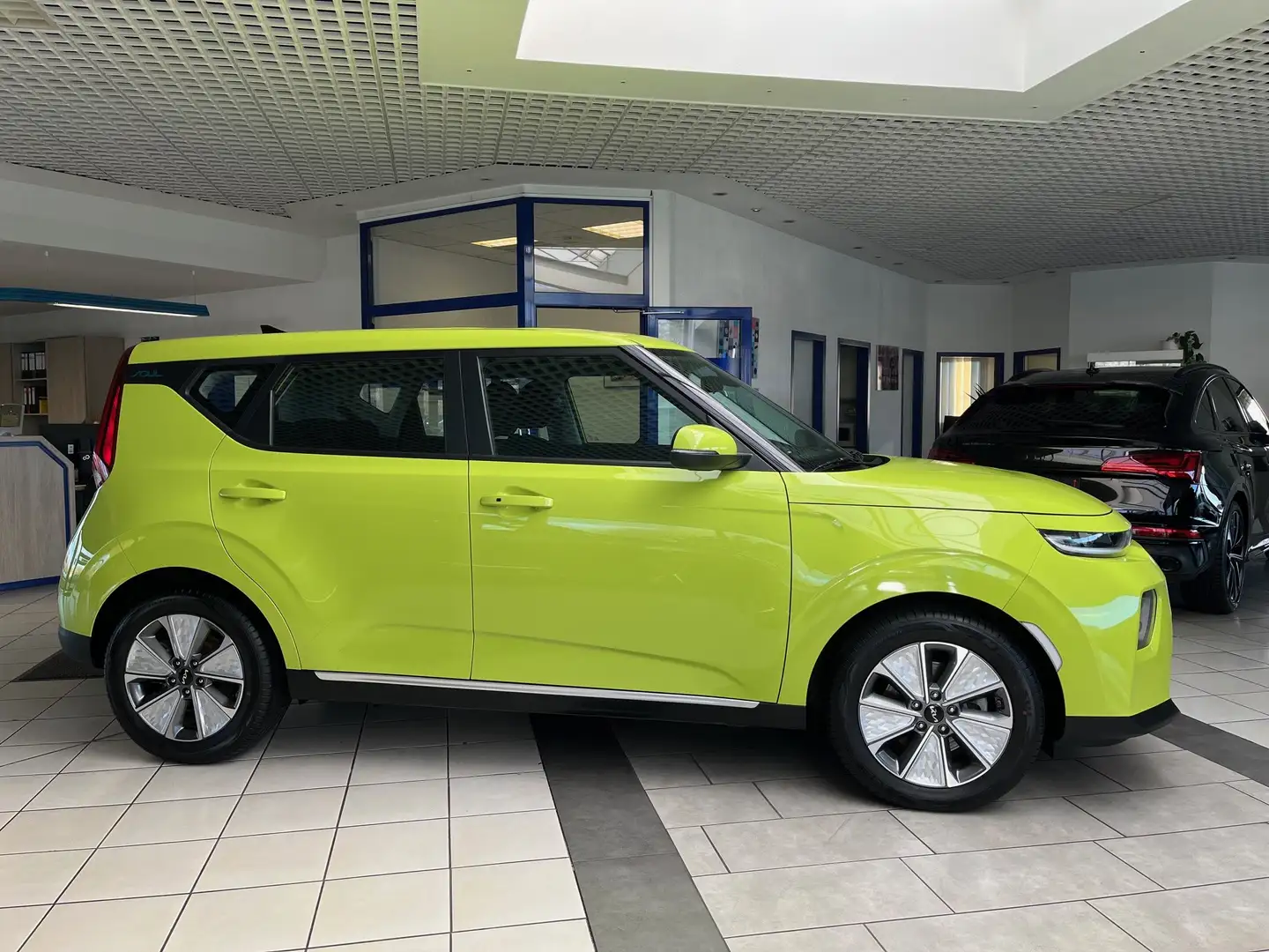 Kia Edition 7 Grün - 2