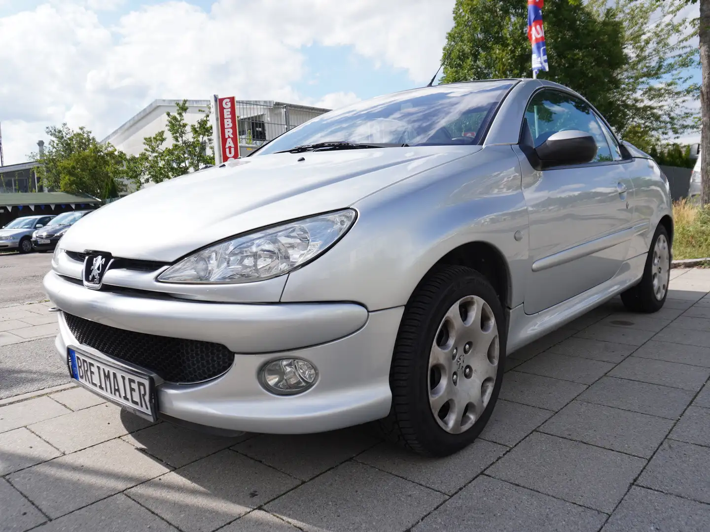Peugeot 206 CC 110 AUTOMATIK*TÜV NEU*109 PS*SHZG* Argento - 1