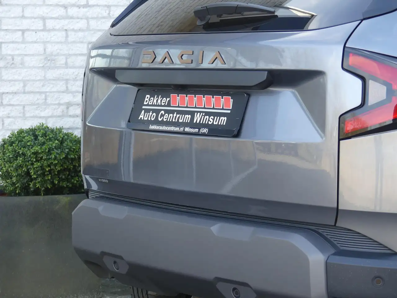 Dacia Duster 1.6 HYBRID EXTREME 140PK AUTOMAAT NAVI/360CAMERA/C 6
