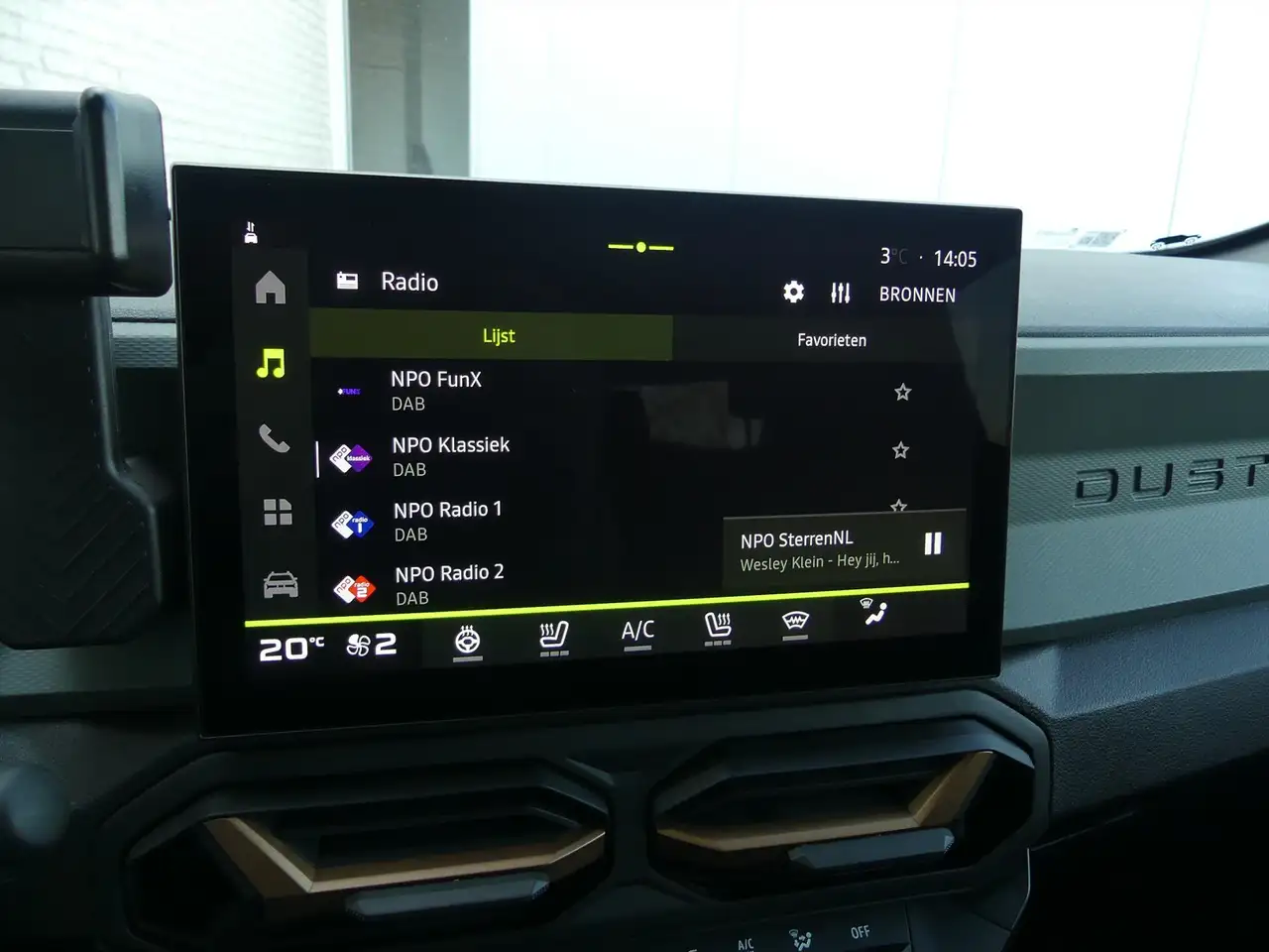 Dacia Duster 1.6 HYBRID EXTREME 140PK AUTOMAAT NAVI/360CAMERA/C 24