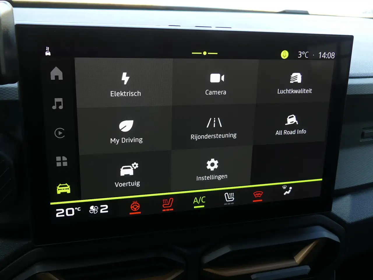 Dacia Duster 1.6 HYBRID EXTREME 140PK AUTOMAAT NAVI/360CAMERA/C 31