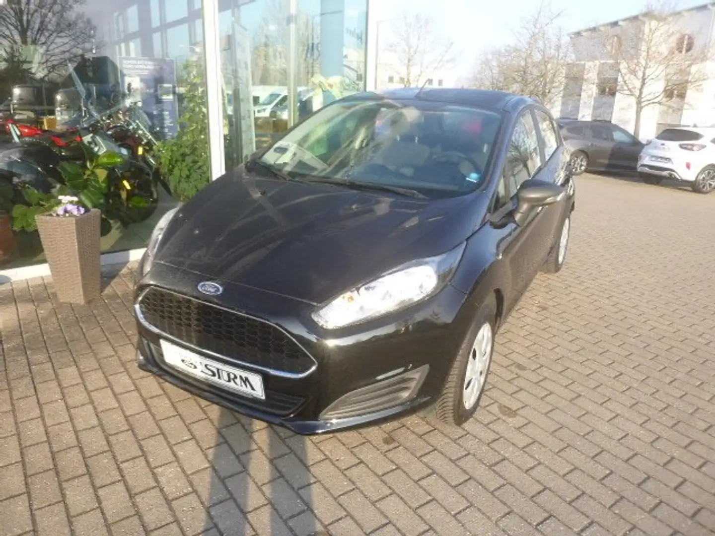 Ford Fiesta Ambiente - 1