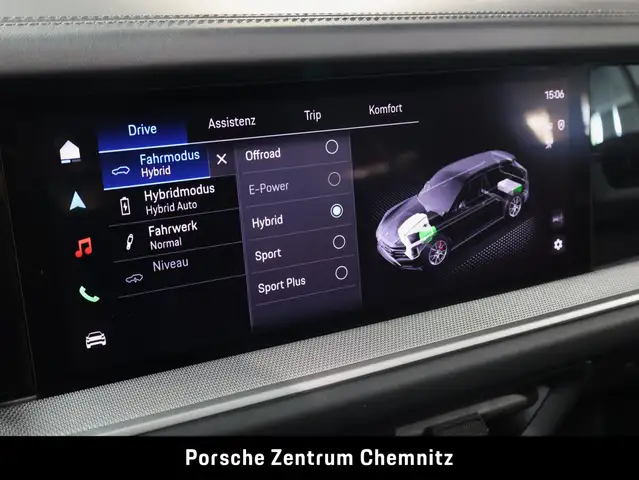 Porsche Cayenne view 16