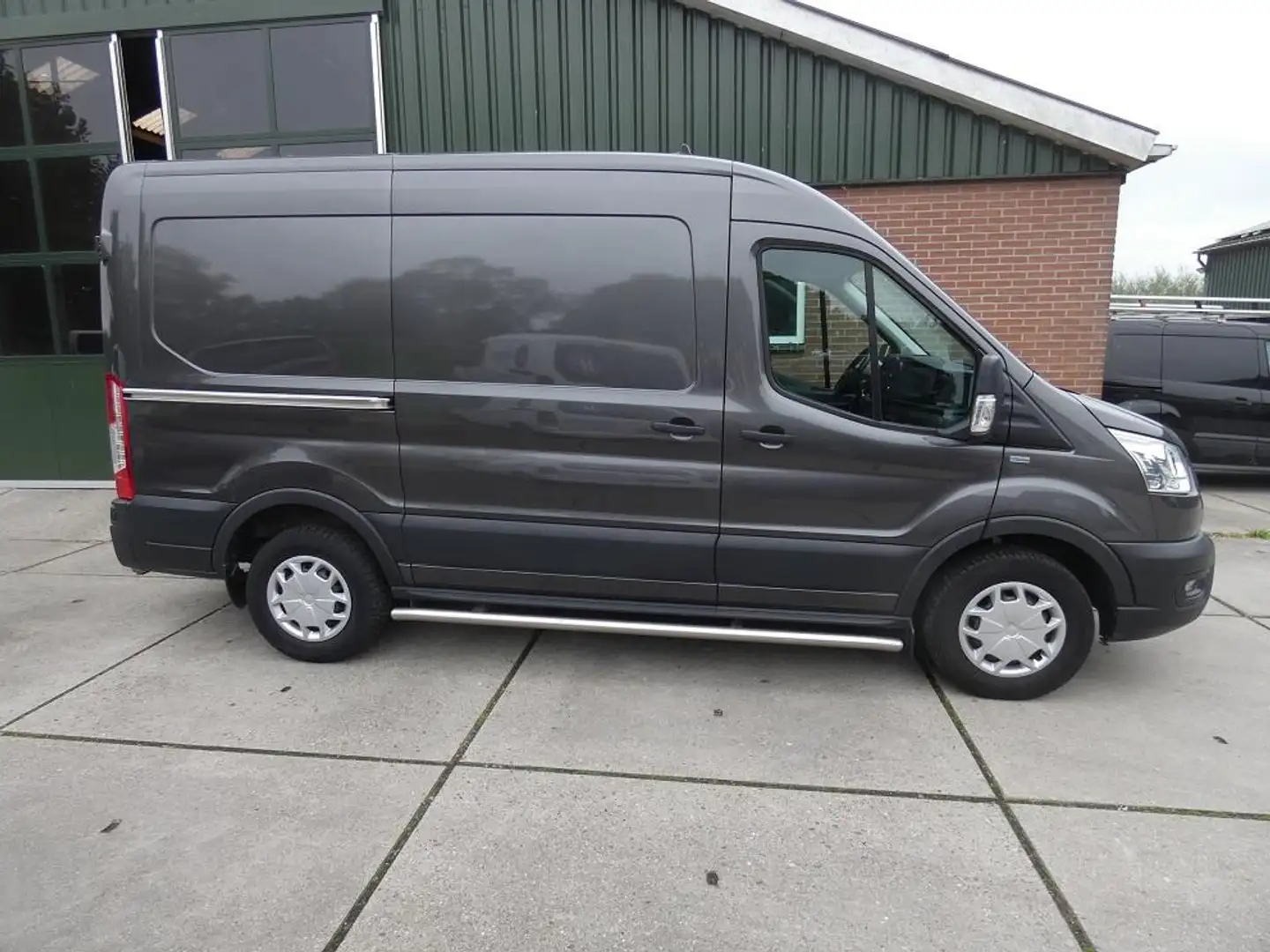 Ford Transit 330 2.0 TDCI L2H2 Trend*navi/camera*nieuwstaat* Grau - 2