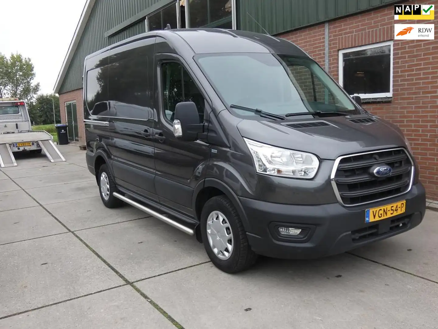 Ford Transit 330 2.0 TDCI L2H2 Trend*navi/camera*nieuwstaat* Grau - 1