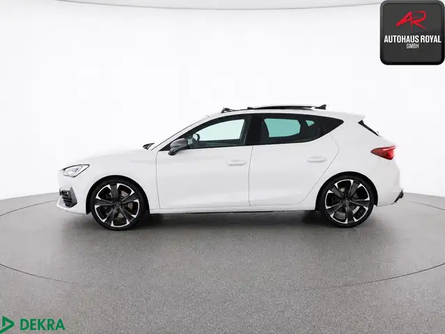 Cupra Leon view 2