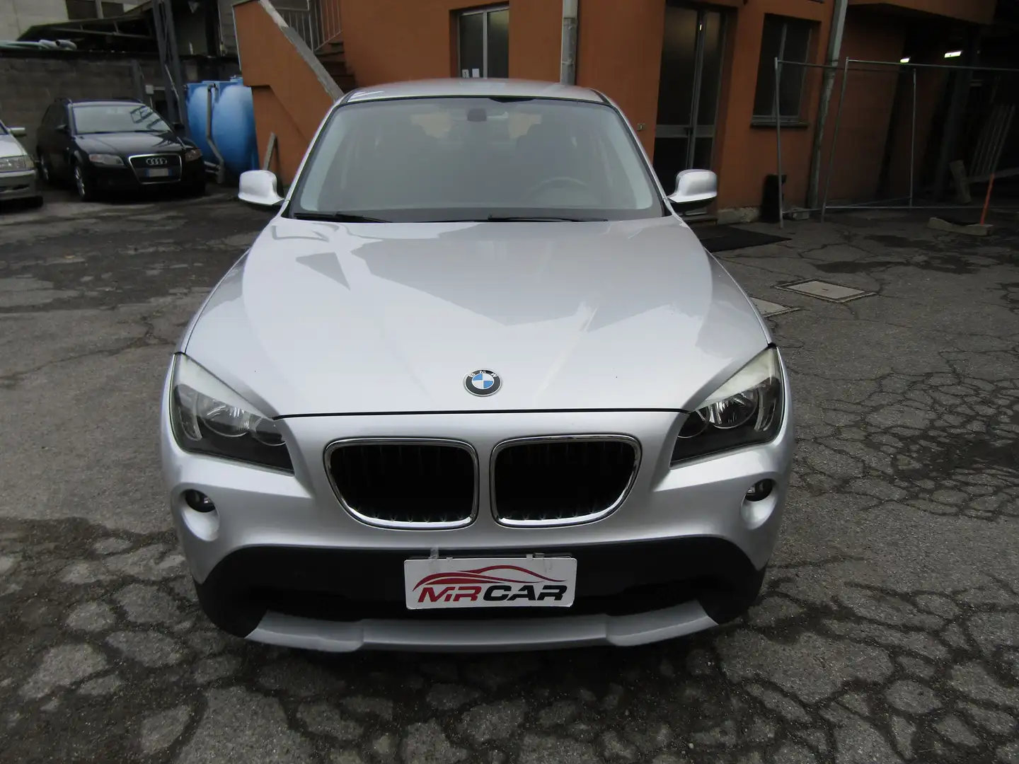 BMW X1 X1 xDrive18d Attiva 4X4 * 201.000 KM REALI * Argento - 2