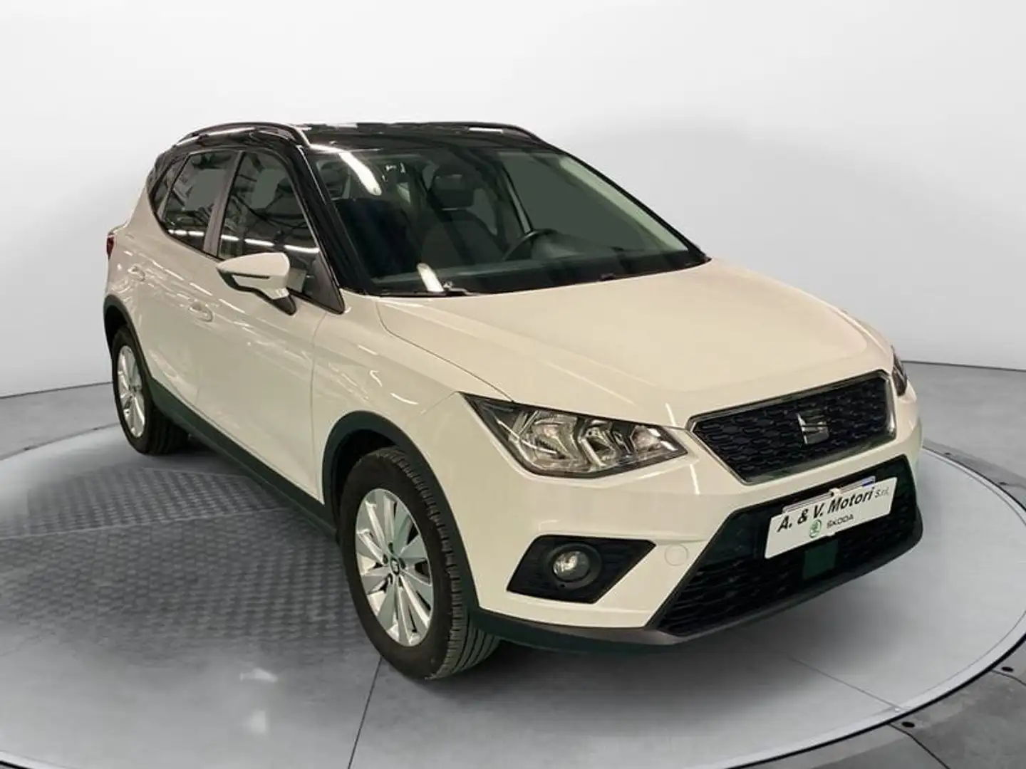 SEAT Arona 1.6 TDI 95 CV Style - 1