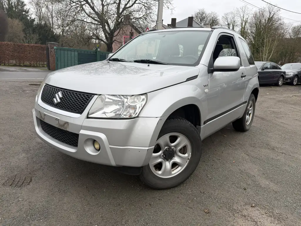 Suzuki Grand Vitara 2006 из Европы — купить под ключ