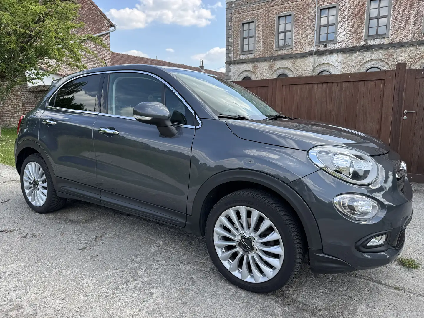 Fiat 500X 1.4 MultiAir Lounge DCT Grijs - 1
