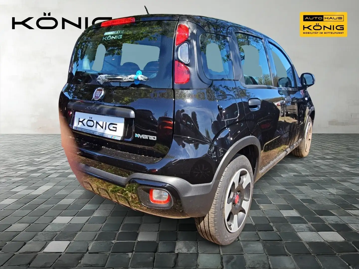 Fiat Panda Cross Spring MY22 1.0 GSE City Cross Schwarz - 2