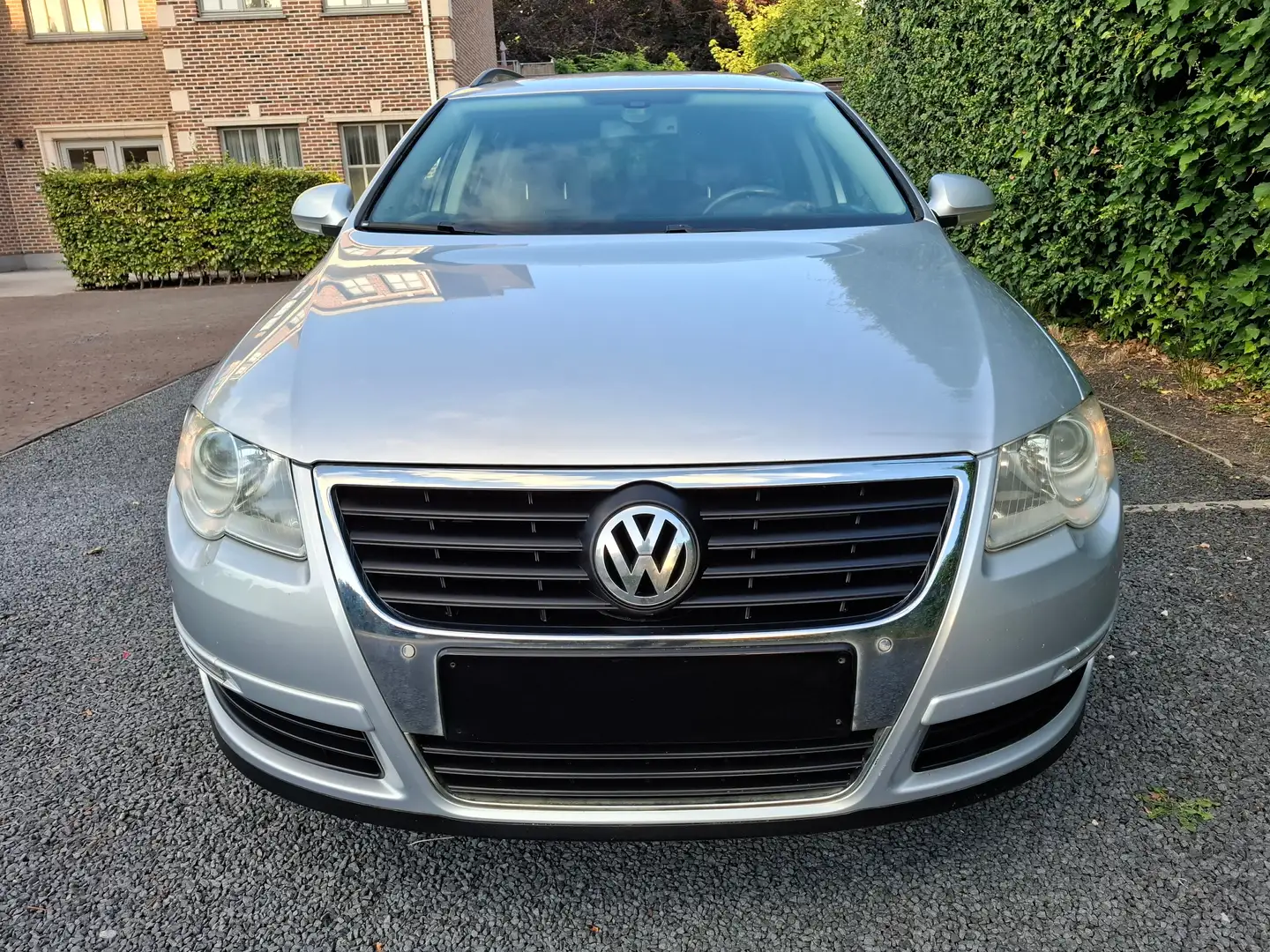 Volkswagen Passat Variant SW 1.6 CR TDi Trendline BMT Climat Navi Zilver - 2