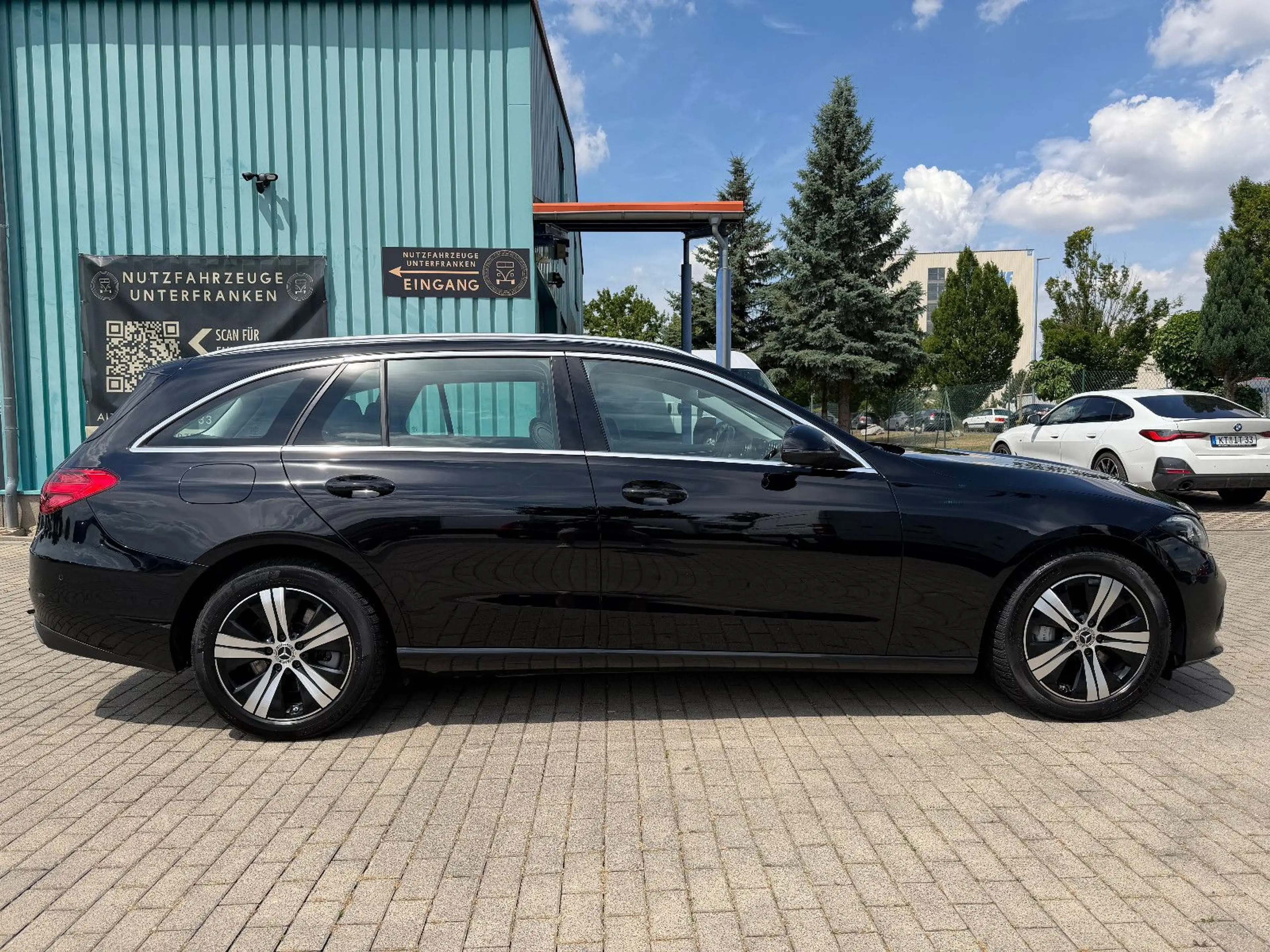 Mercedes-Benz C 300 e T 9G AVANTGARDE/LED+NAVI+RüKA+GRA+CARPLAY — photo 5