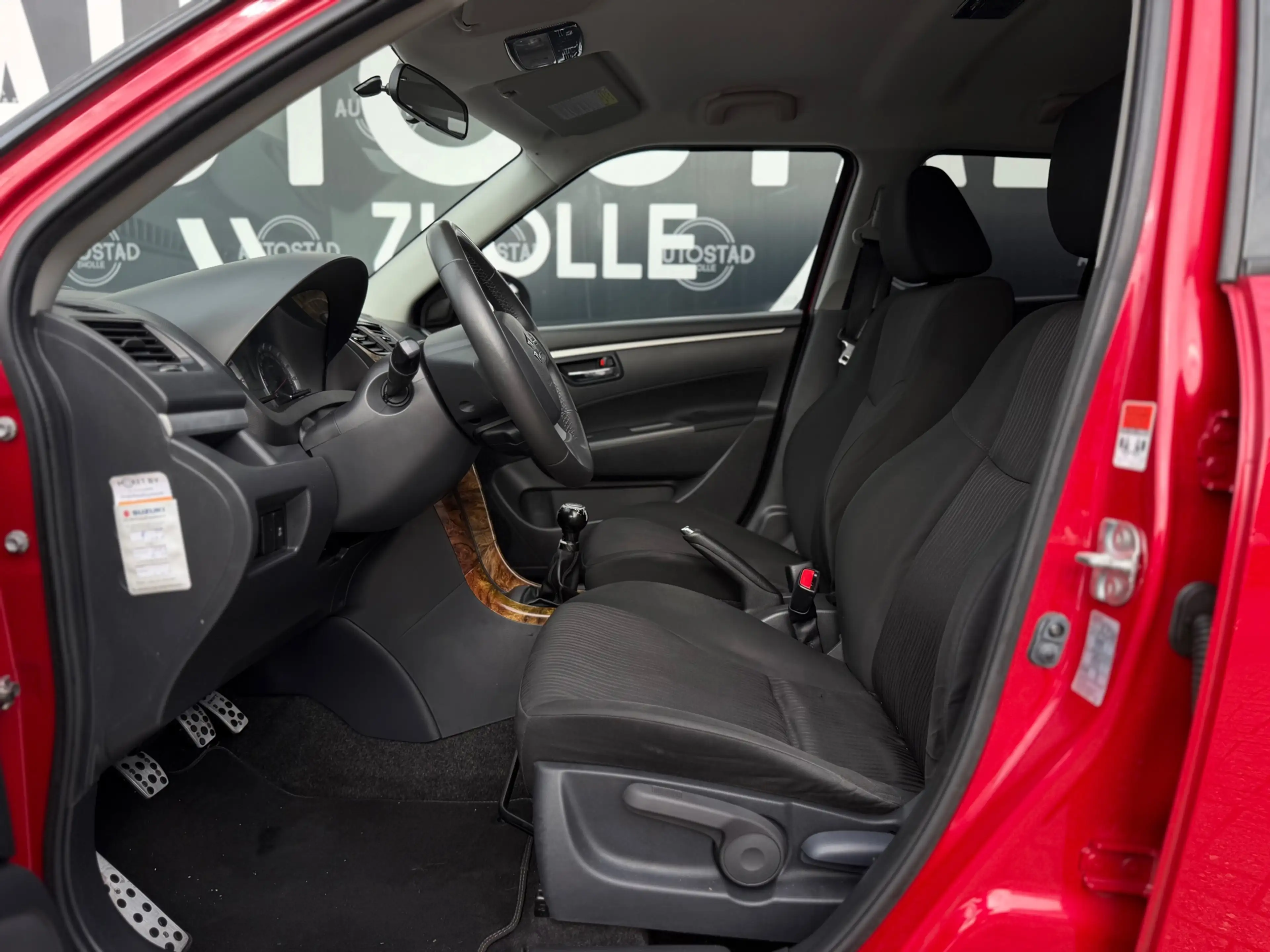Suzuki Swift 1.2 Bandit EASSS NL-Auto / NAP / APK / Airco / Ele — photo 10