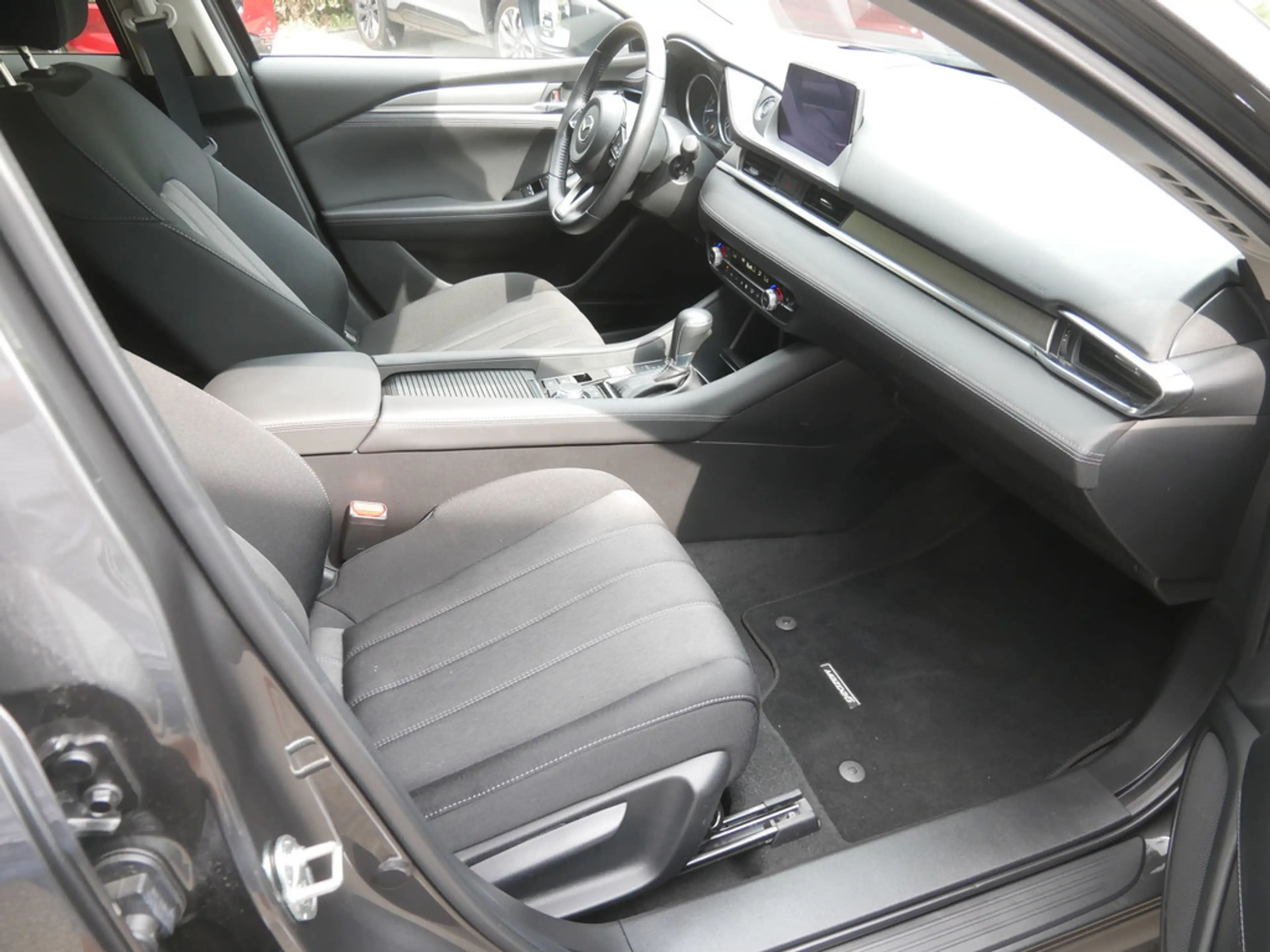Mazda 6 Kombi SKYACTIV-G 165 FWD Center Line 360° — photo 8