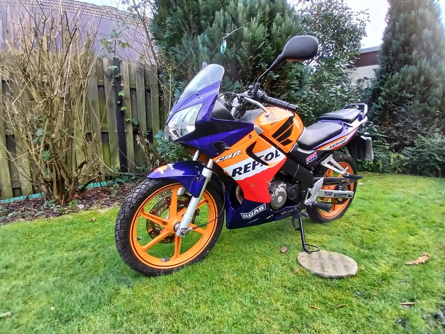Honda CBR 125 Honda CBR 125 Repsol Bleu - 2