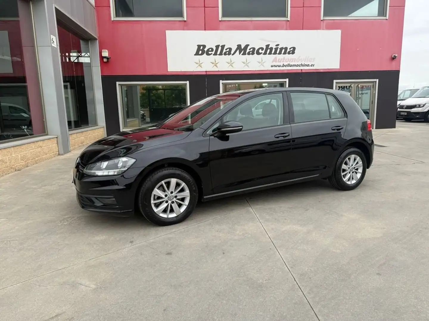 Volkswagen Golf 1.6TDI Last Edition 85kW Negro - 2