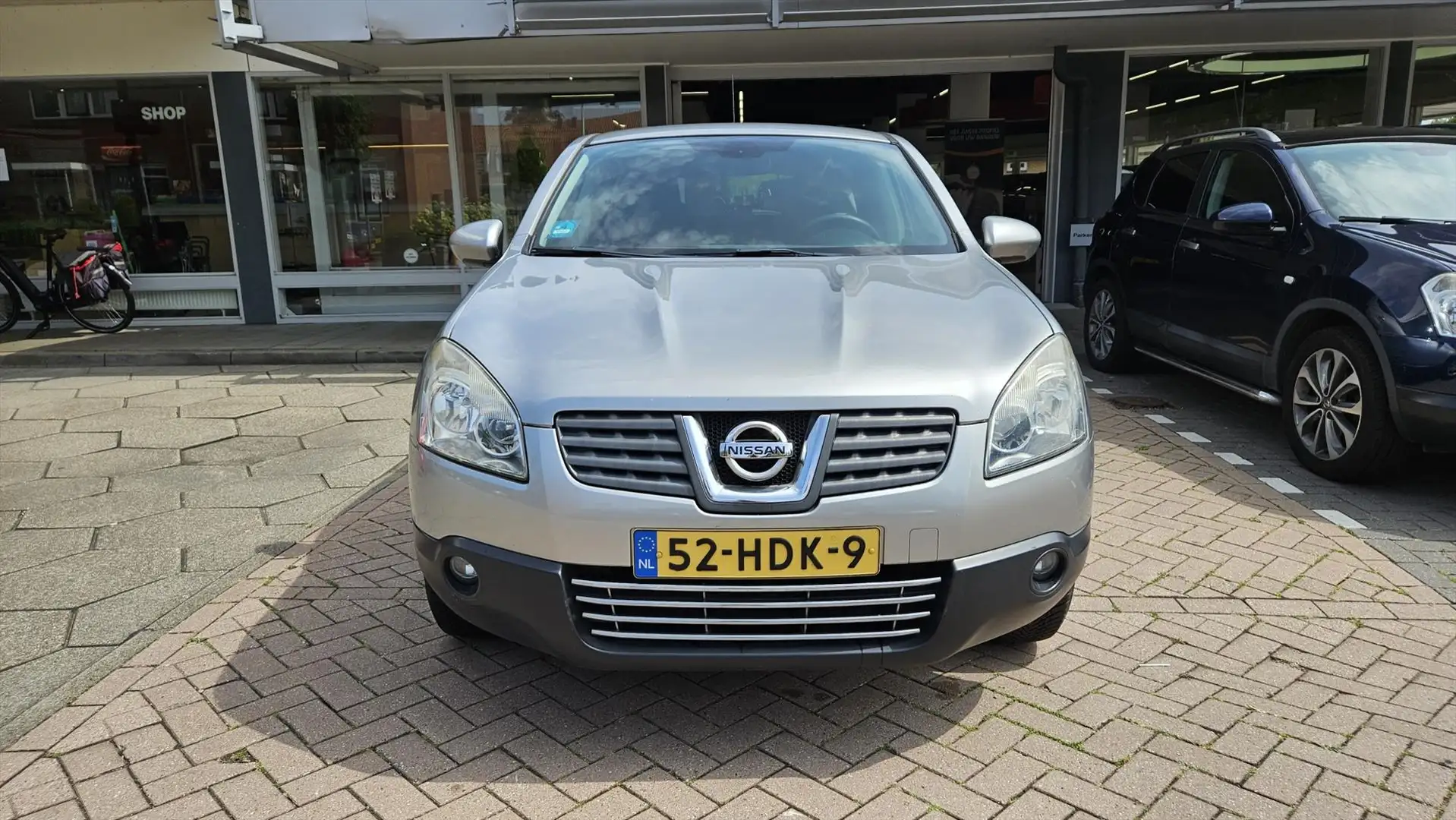 Nissan Qashqai 1.6 2WD Gris - 2