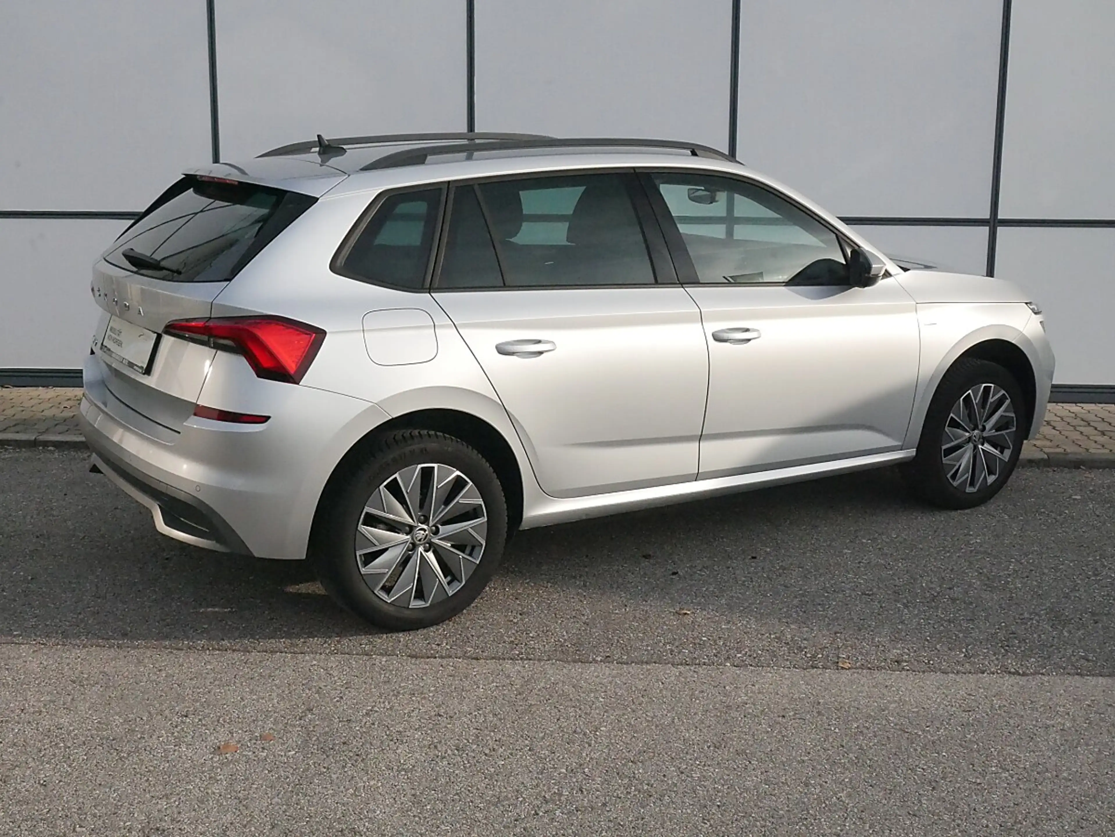 Skoda Kamiq 1.0 TSI Ambition; Rückfahrkamera, Sitzheizung, ... — photo 4