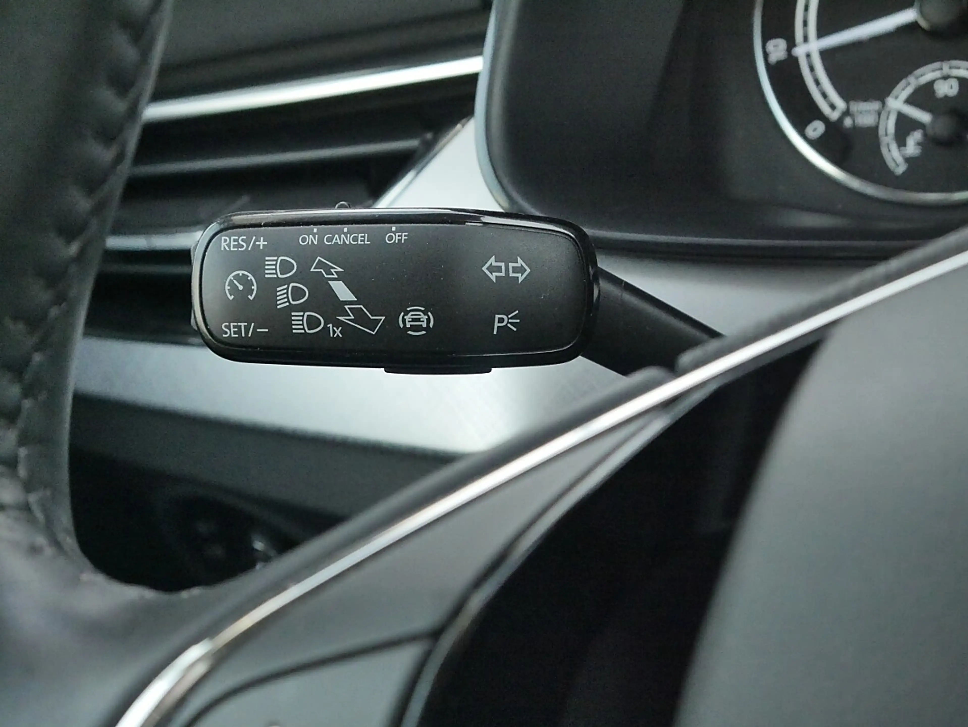 Skoda Kamiq 1.0 TSI Ambition; Rückfahrkamera, Sitzheizung, ... — photo 12