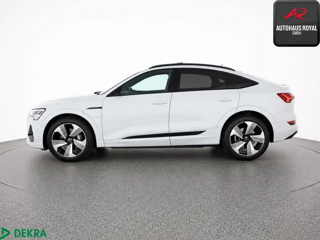 Audi E-Tron view 2