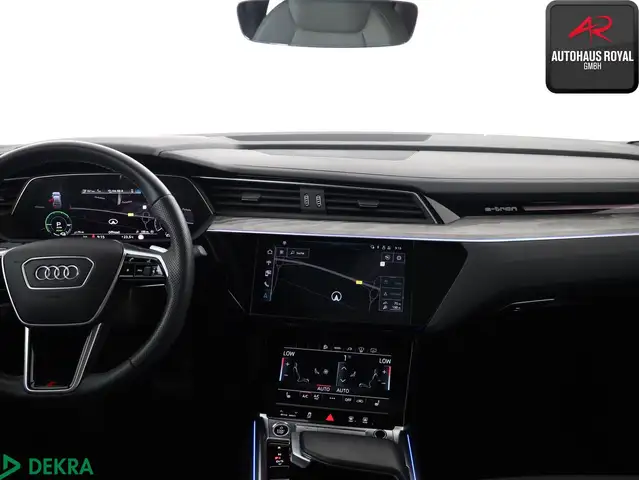 Audi E-Tron view 9
