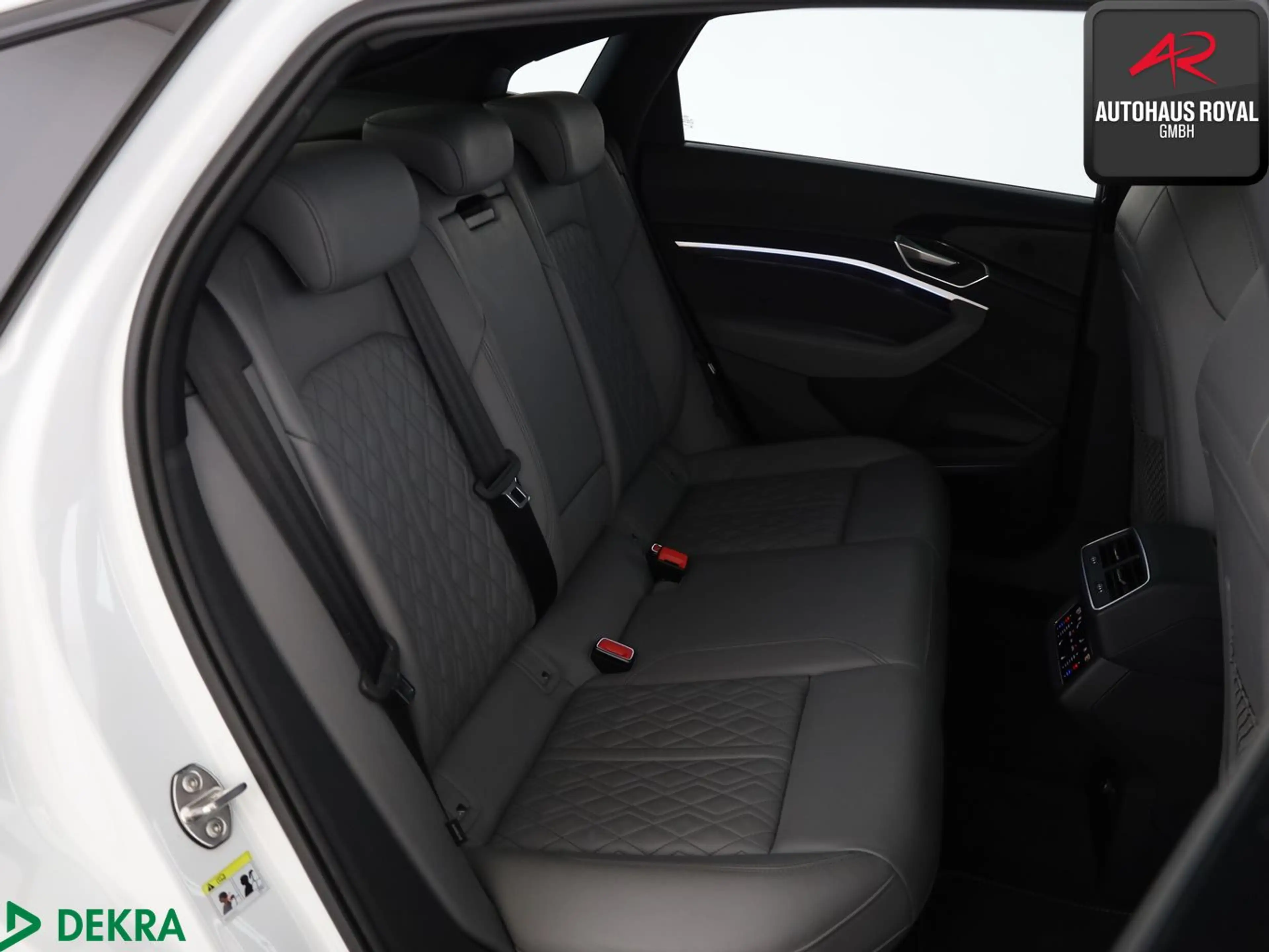 Audi e-tron Sportback 50 qu S LINE S-SITZE,MATRIX,HUD — photo 13
