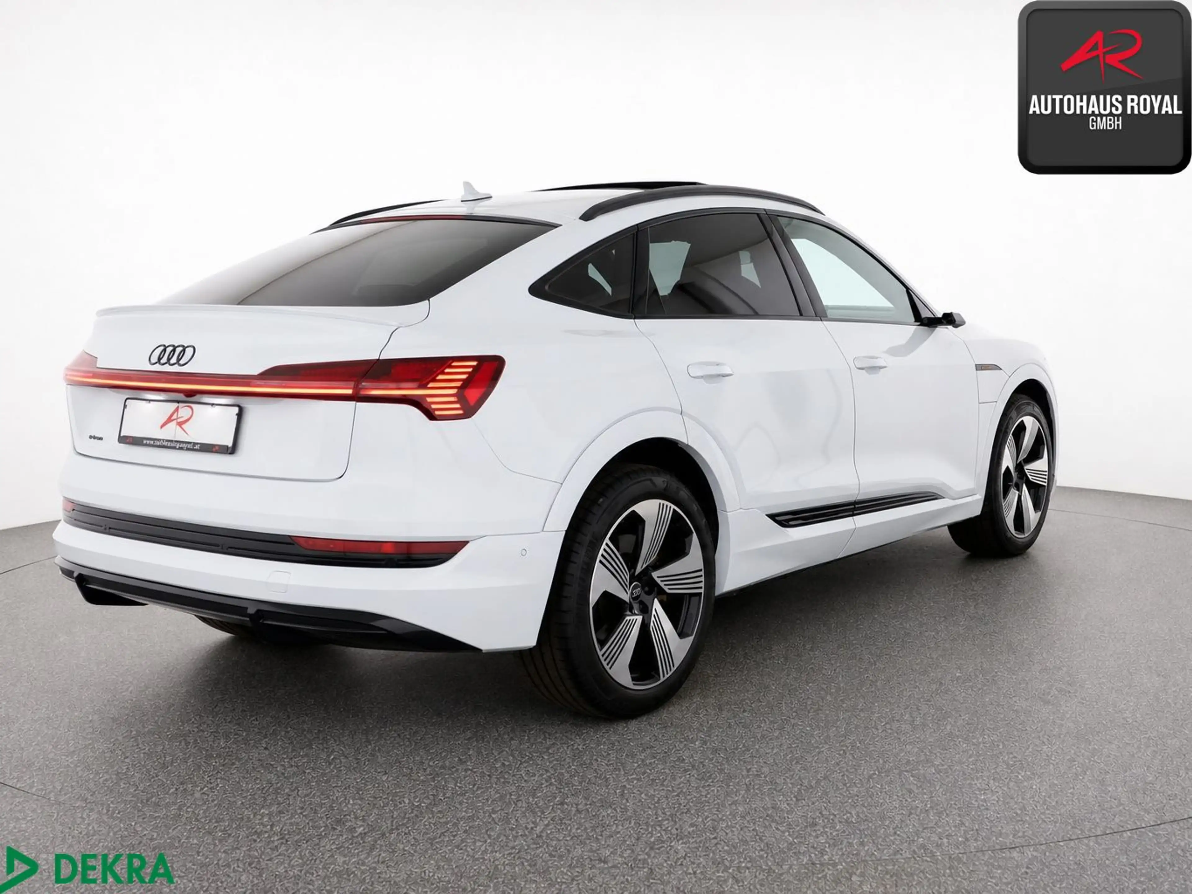 Audi e-tron Sportback 50 qu S LINE S-SITZE,MATRIX,HUD — photo 5