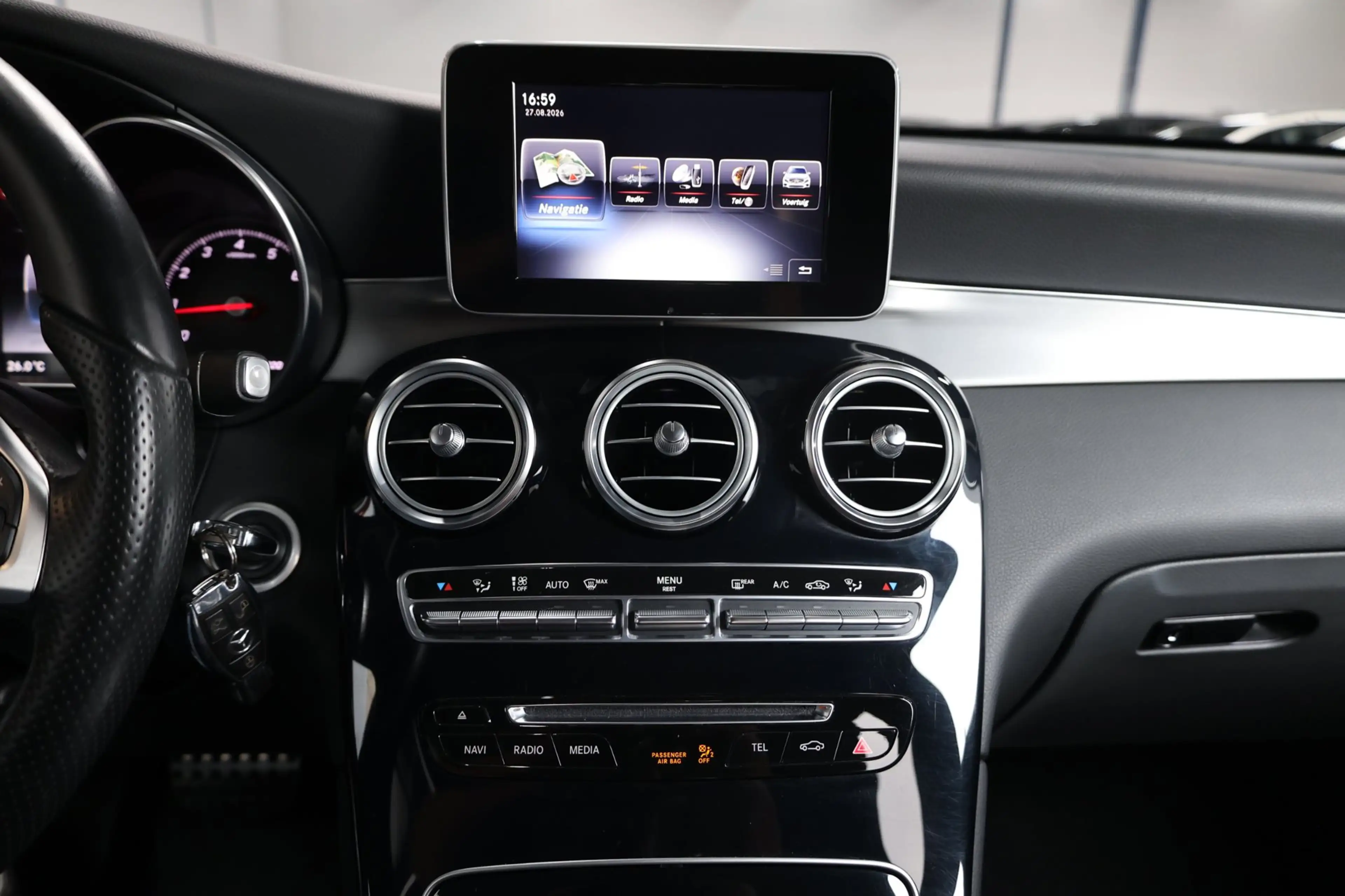 Mercedes-Benz GLC 250 4MATIC AMG Line LED/LEER+S.VERWARMING/LMV/CAM/CRUI — photo 14