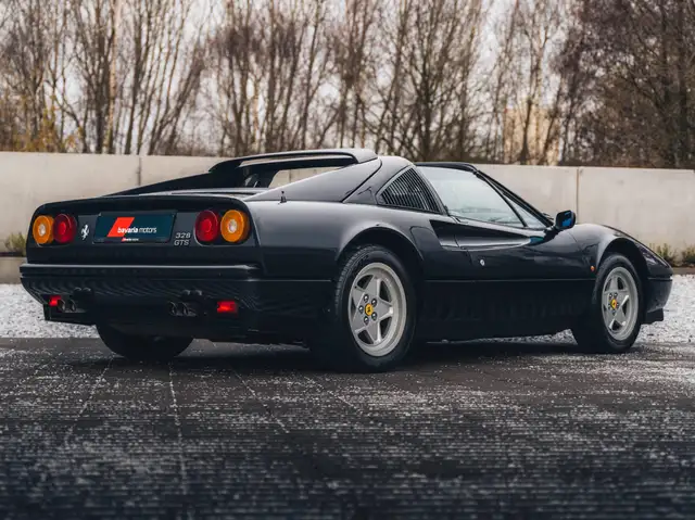 Ferrari 328 view 6