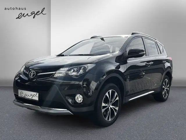 Toyota RAV 4 2.2 D-4D 4x4 Edition S,AHK,NAVI,KAMERA,SHZ,TEMPO,