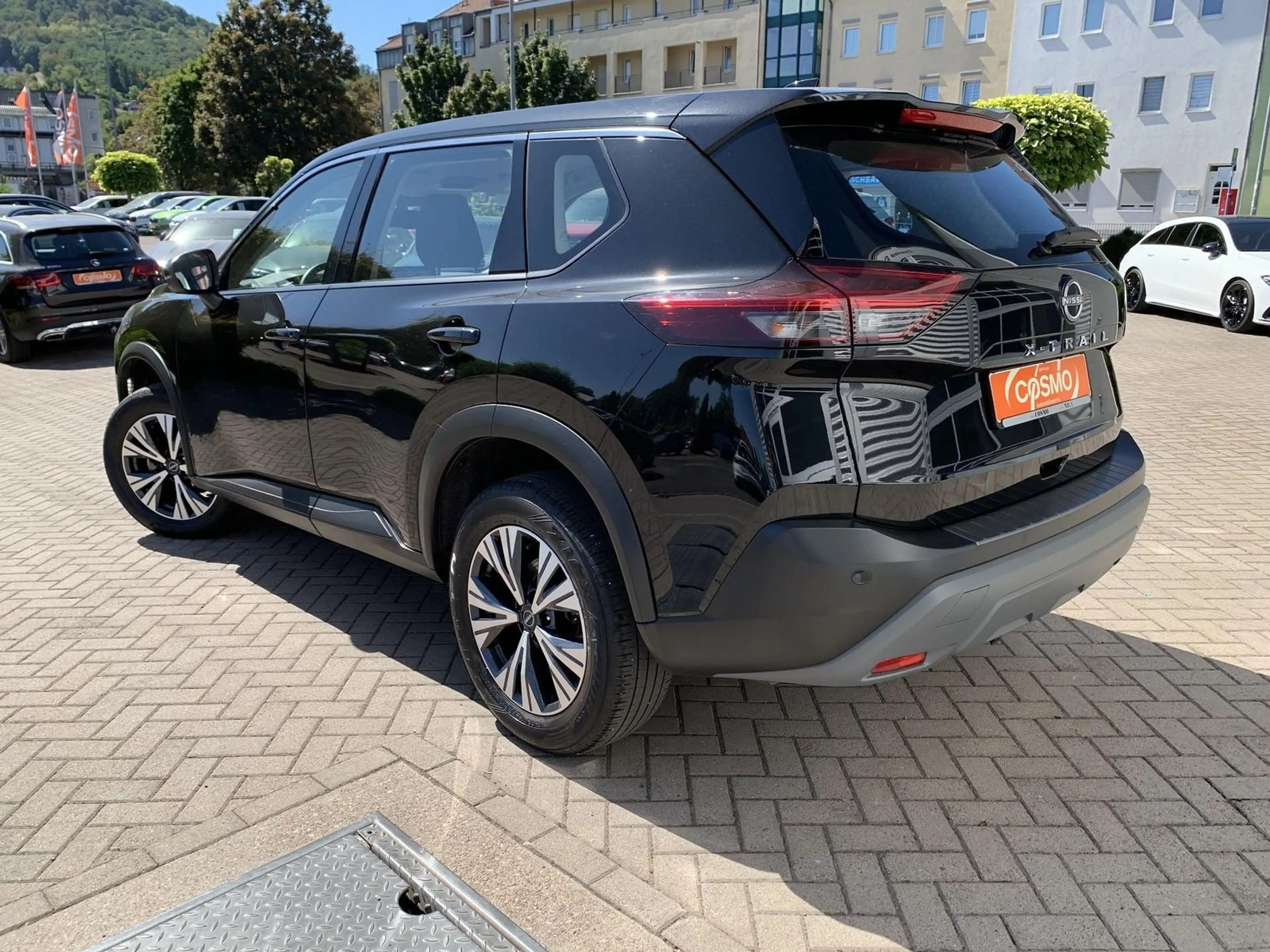 Nissan X-Trail 1.5 DIG Acenta AHK+360*Kamera+Navi+ACC — photo 8