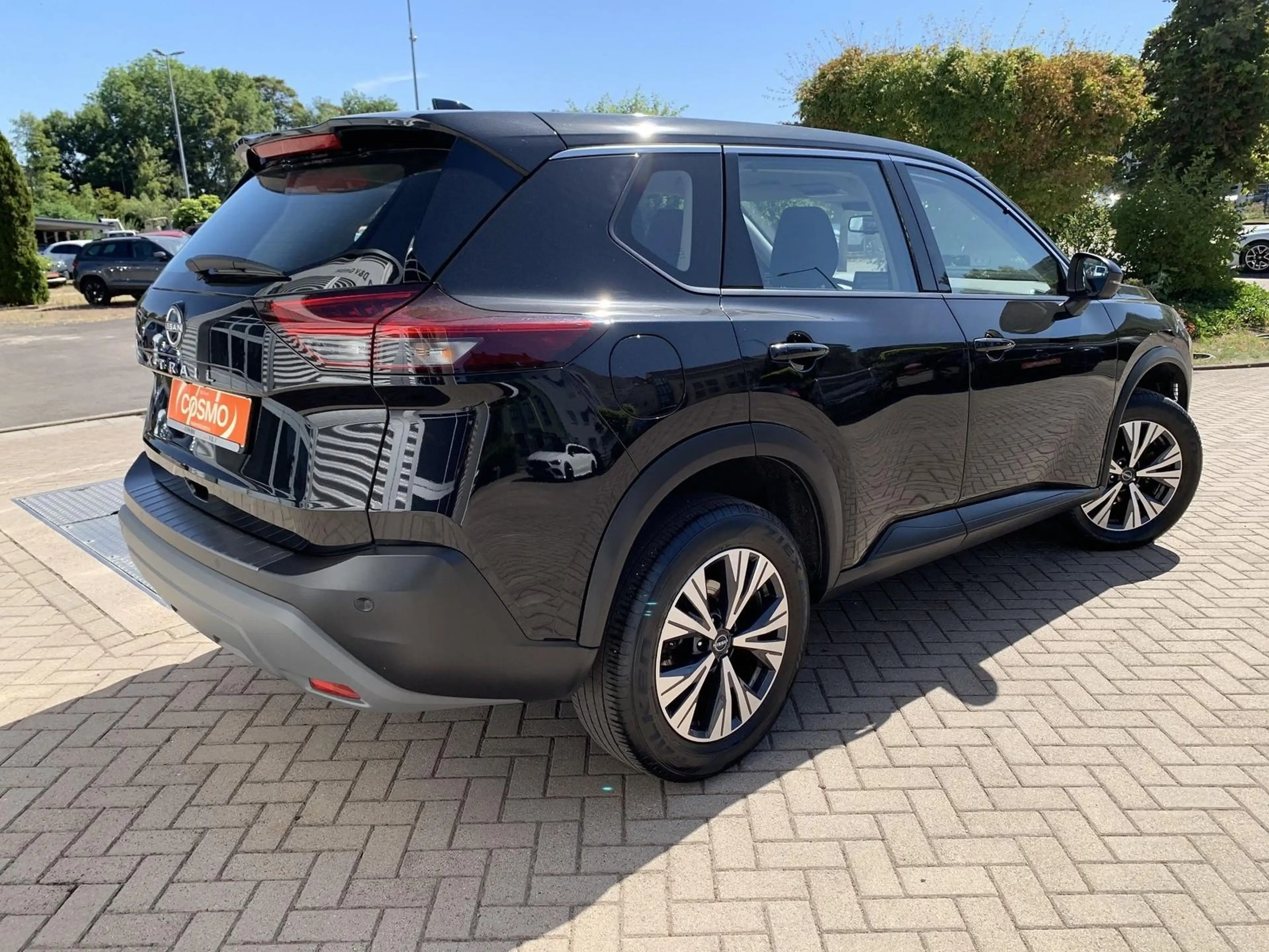 Nissan X-Trail 1.5 DIG Acenta AHK+360*Kamera+Navi+ACC — photo 5