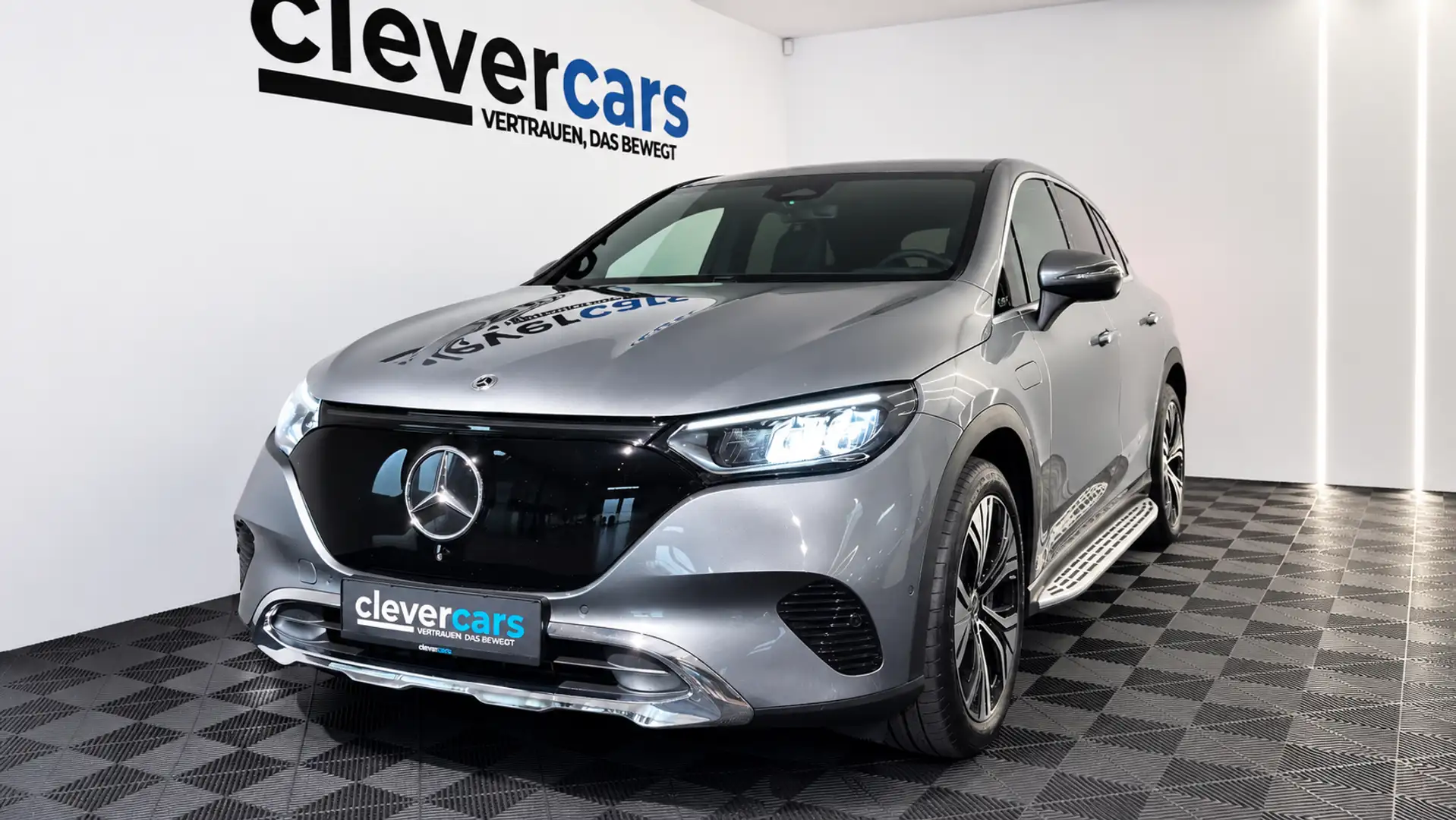 Mercedes-Benz EQE SUV 350 4matic 89kWh Aut. Silber - 2