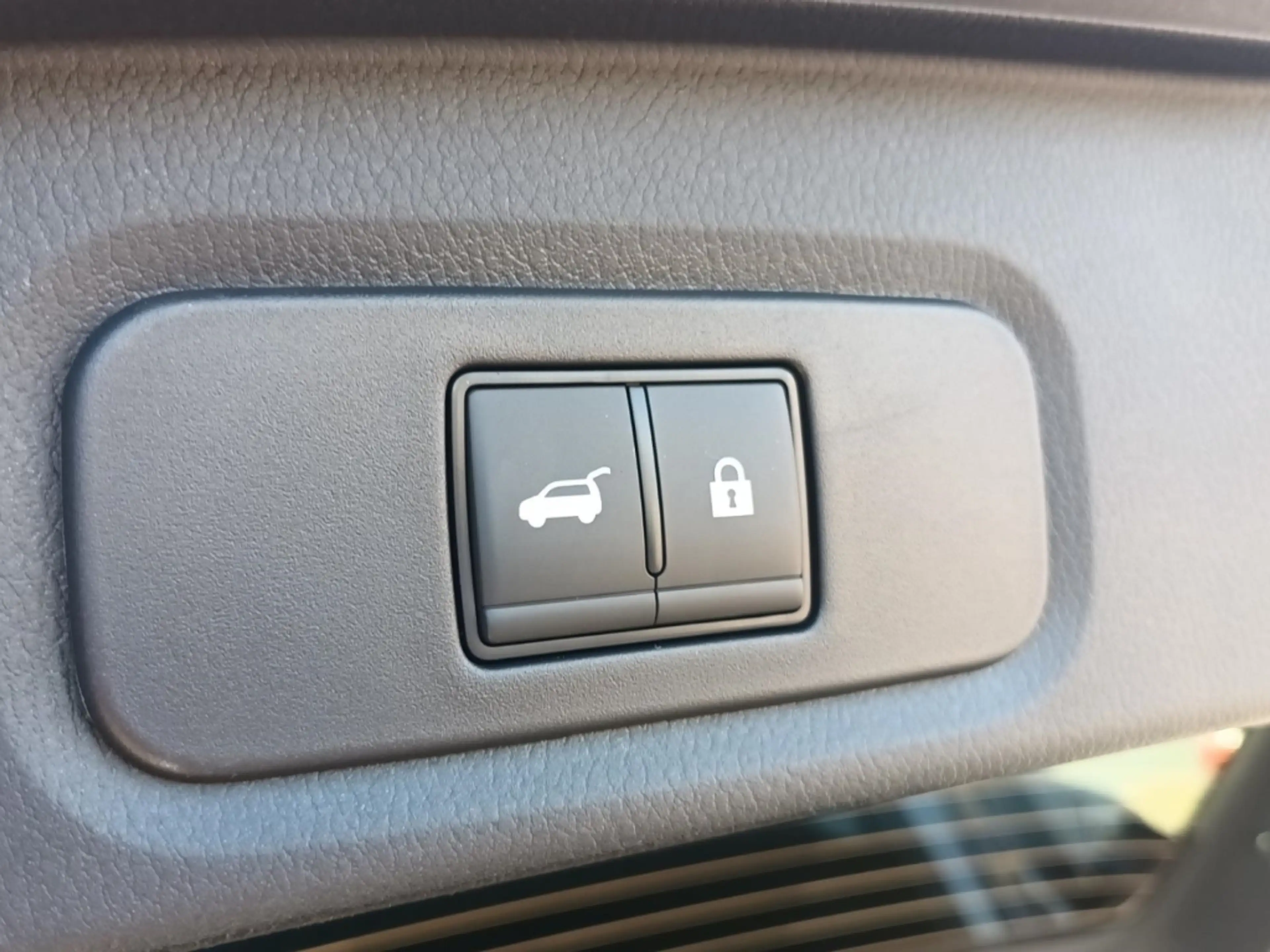 Nissan Qashqai 1.3 DIG-T MHEV 158 PS MT 4x2 N-Connecta *NAVI* *4x — photo 7
