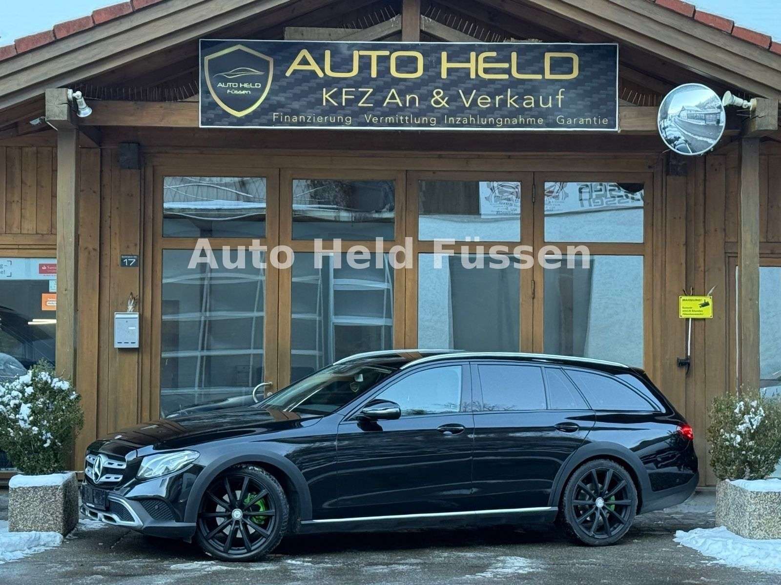 Second hand Mercedes Benz E-Class 